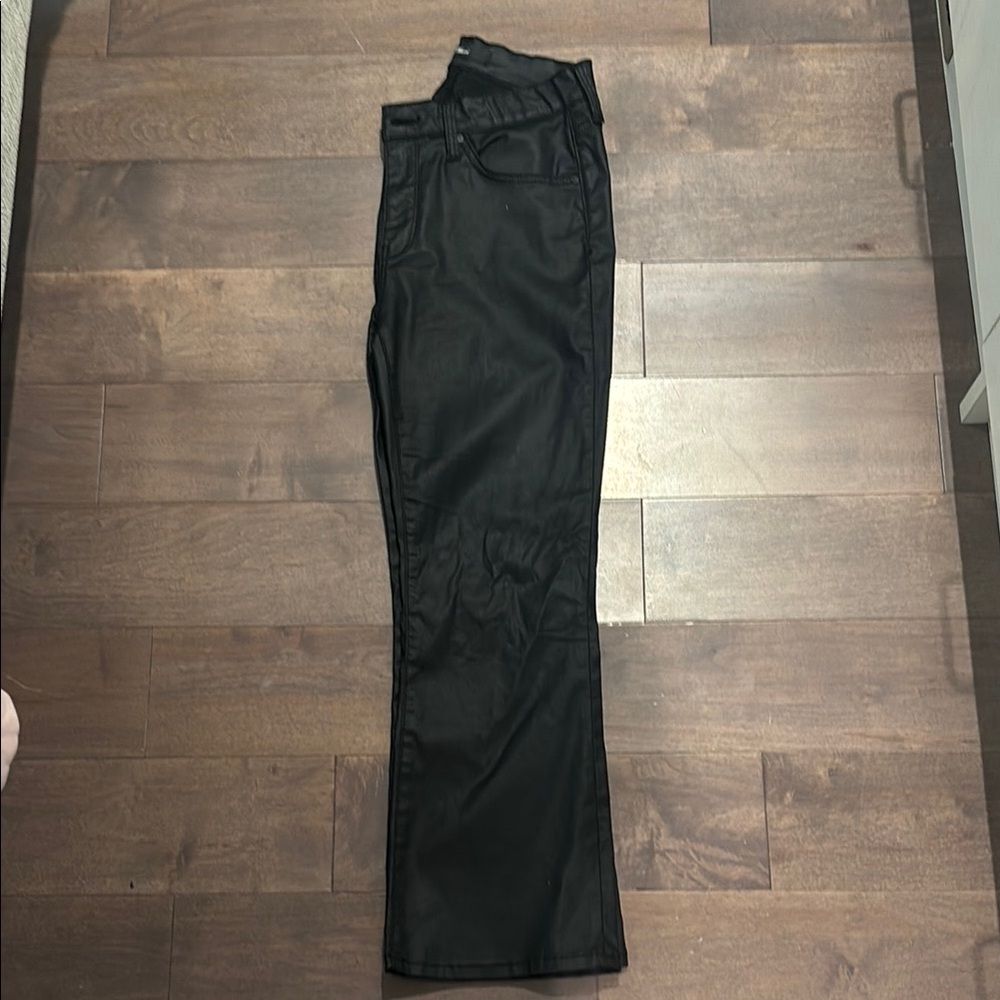 Mavi Women's Straight Leg Jeans in Black